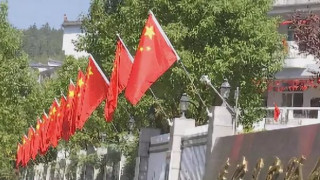 迎接新中国成了70周年 泰宁古城国旗飘扬张灯结彩