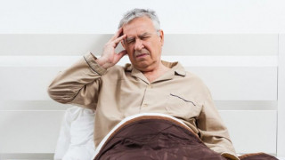 老人睡眠越来越少什么原因 睡觉做2件缓解失眠障碍